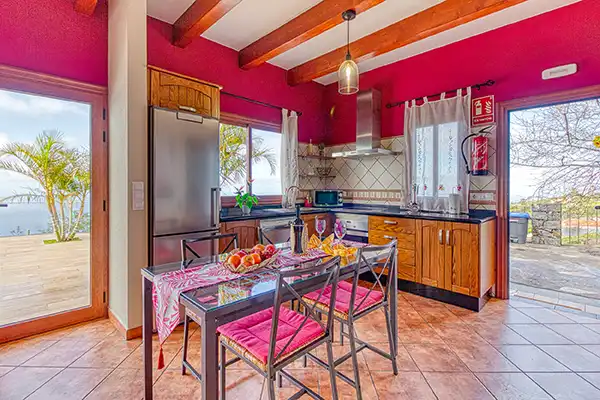 Villa Mica - Cocina casa vacacional La Palma